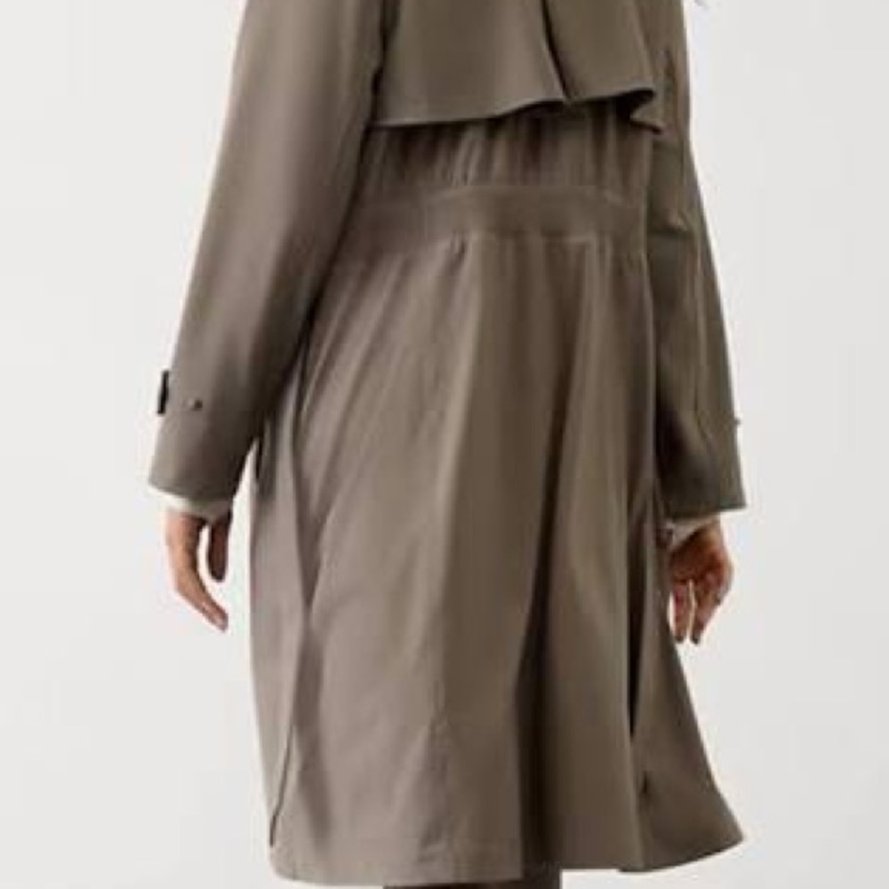 Athleta Stellar Trench - Picture 2 of 5